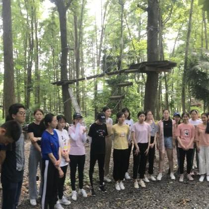 (有一款原始人闯关游戏)探险古老世界：重温经典！探索古代文明的横版原始人游戏